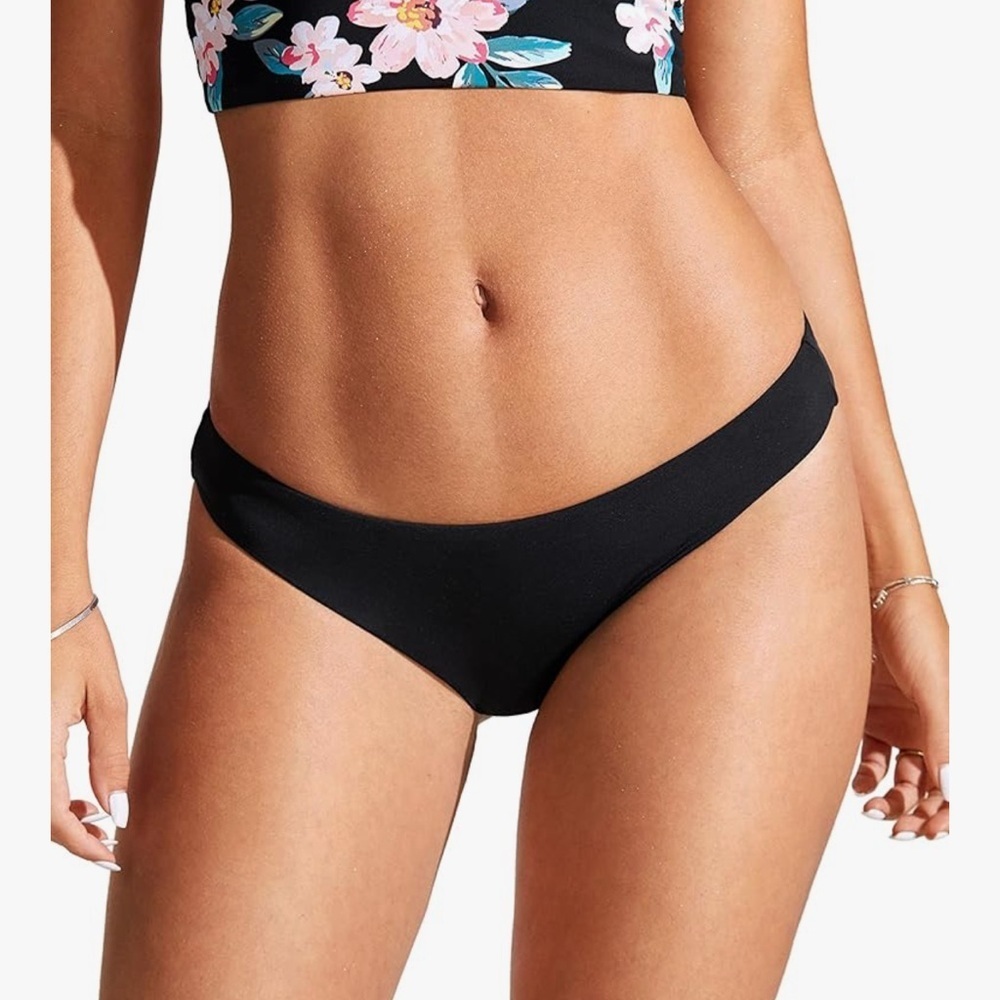 CRZ YOGA Bikini Bottom Low Waisted Bathing Swimsuit Cheeky Swim Briefs Size Med